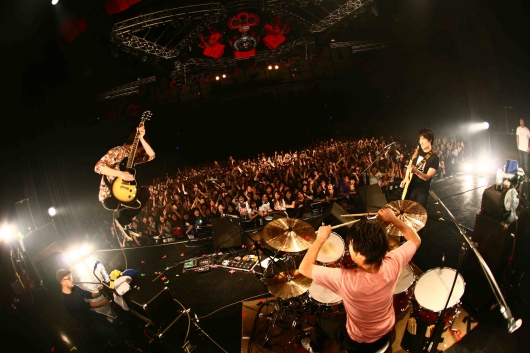 080302_sound_shooter_asp_02.jpg