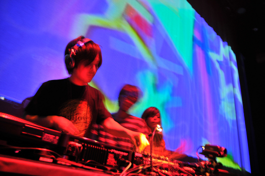 090605_enjoy_80kidz.jpg