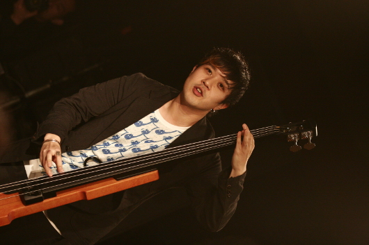 100312_straightener_03.JPG