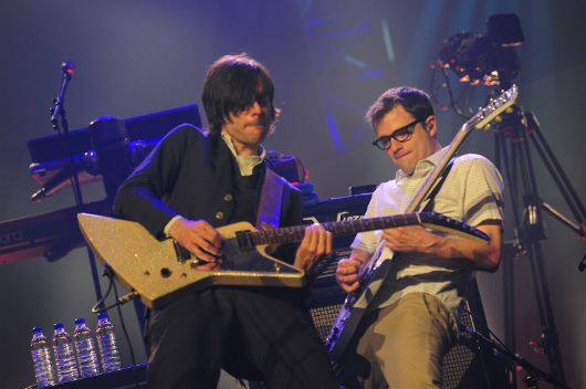 110818_weezer_02.jpg