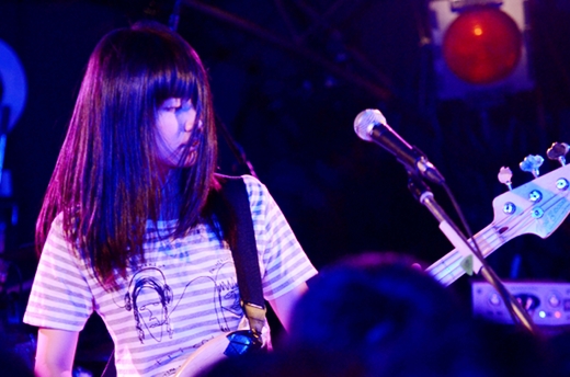 120921_tricot_04.jpg