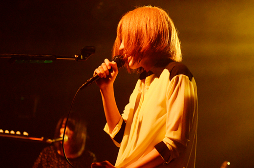 131208_tricot_04.jpg