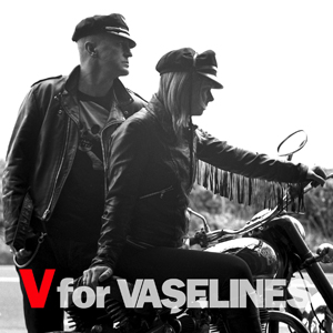 thevaselines._vforvaselines_jkt.jpg