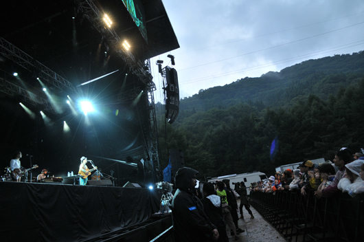 090724_hanaregumi_03.jpg