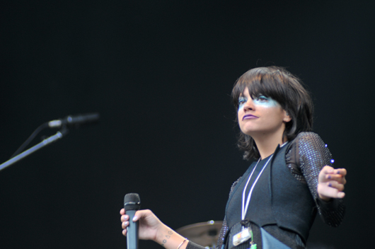 090724_lilyallen_02.jpg