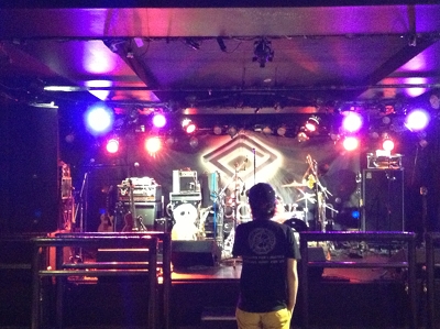 130820_stage.jpg